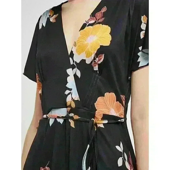 NEW! French Connection Women's 0 Shikoku Crepe Maxi Dress NWT $158 - Picture 3 of 3